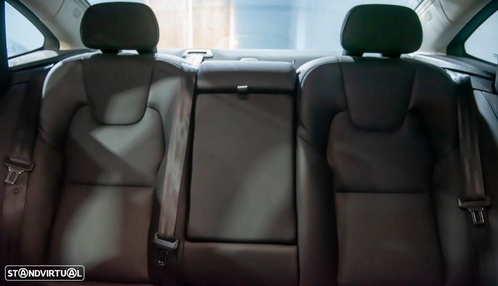 Volvo S90 2.0 B5 Plus Bright AWD - 44