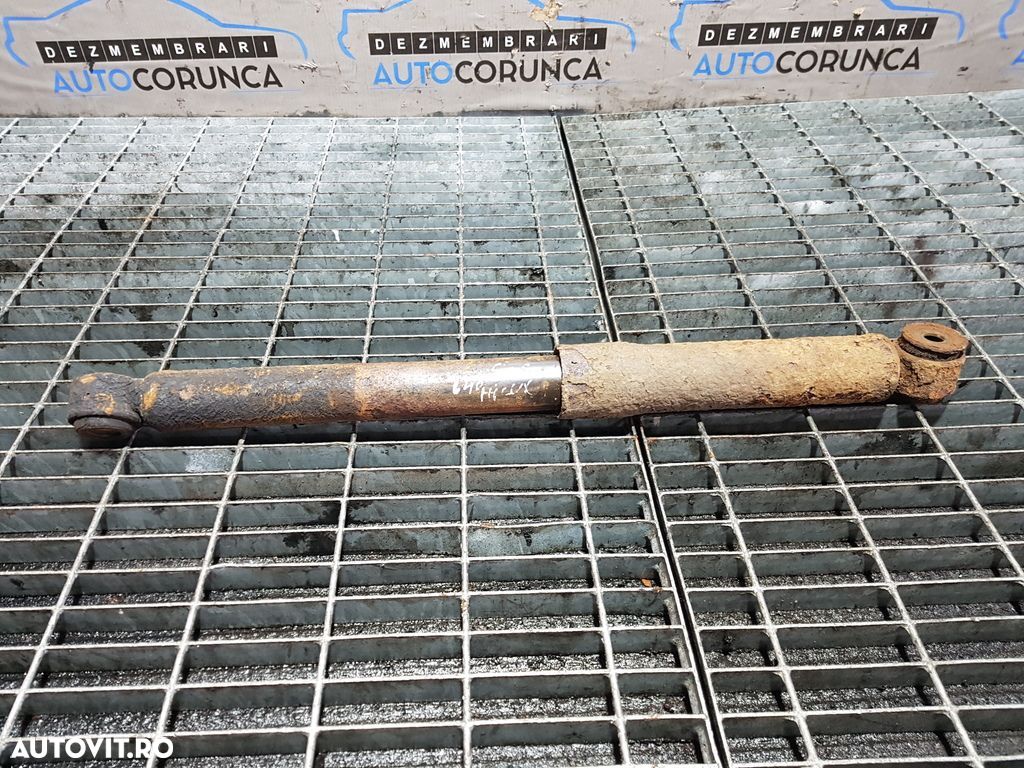 Amortizor Stanga Spate Toyota Hilux 2.5 2010 - 2015 SUV 4 Usi (640) Diesel - 1