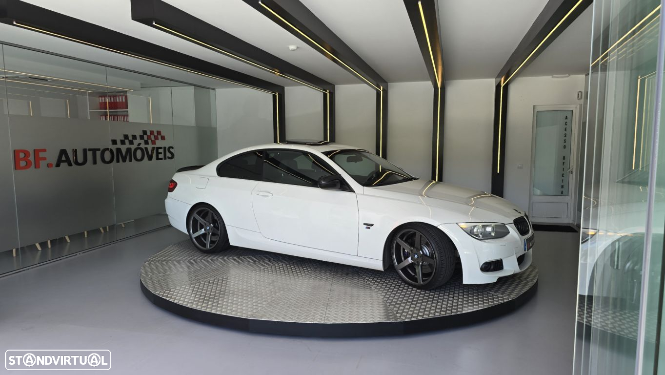 BMW 335 i Auto - 8