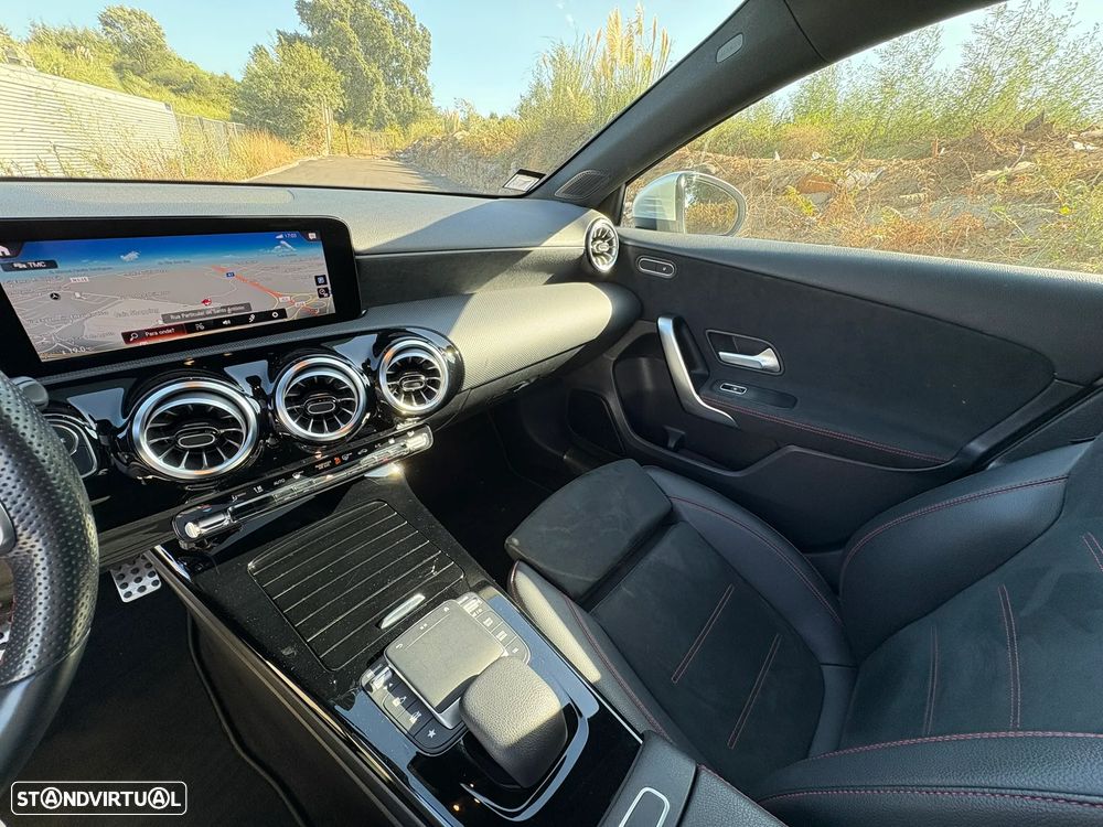 Mercedes-Benz A 250 e AMG Line - 20