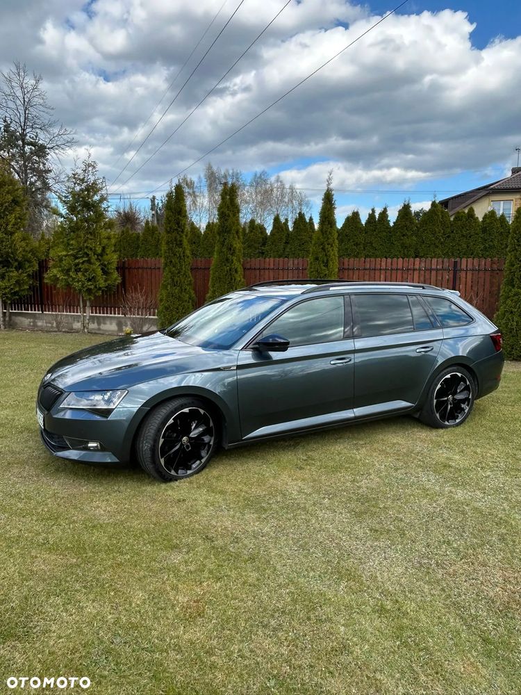 Skoda Superb 2.0 TDI 4x4 Sportline DSG - 2