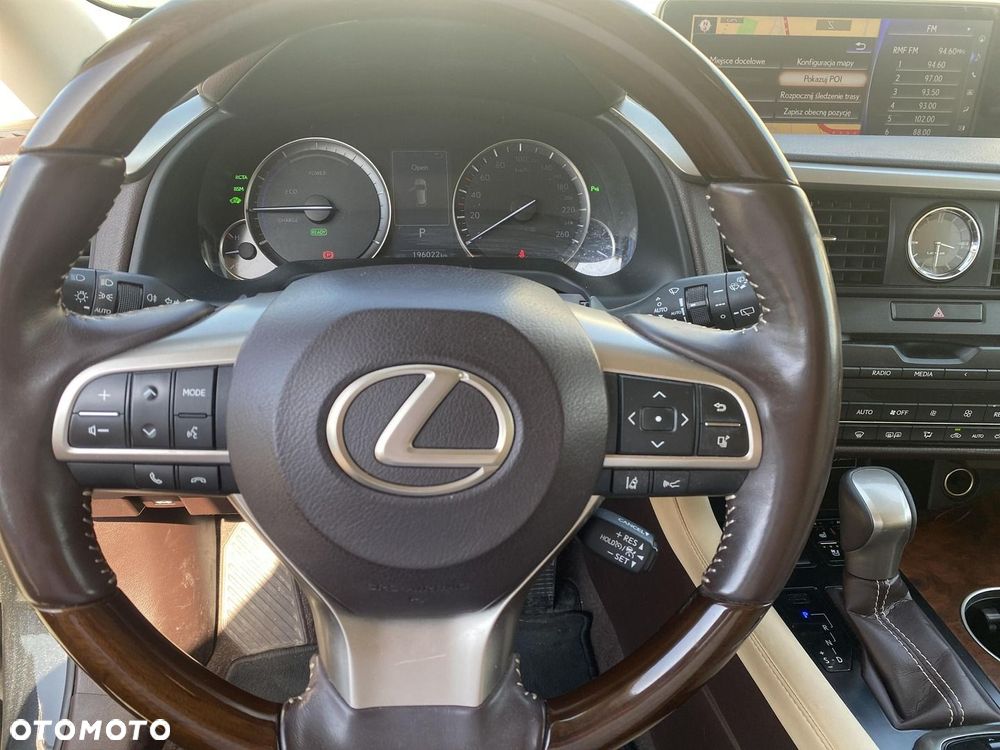 Lexus RX - 13