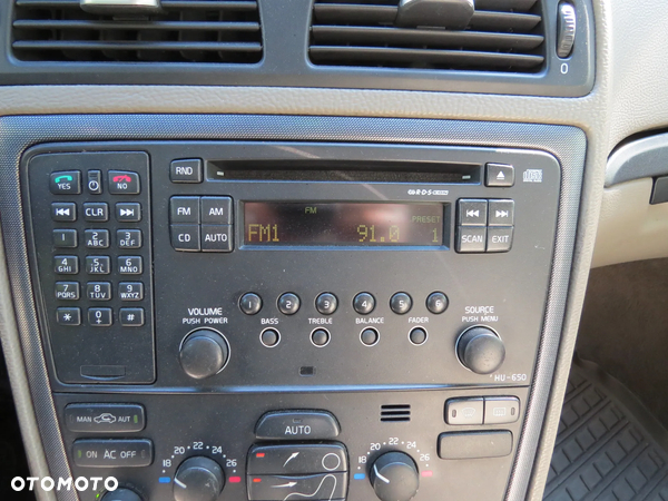 RADIO TELEFON HU-650 VOLVO S60 I V70 II XC70 I