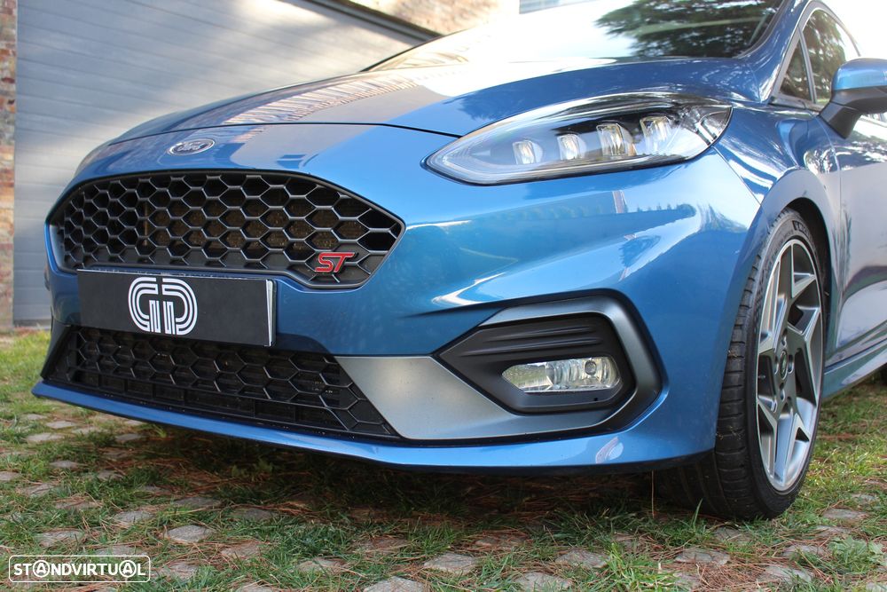 Ford Fiesta 1.5 EcoBoost ST - 13