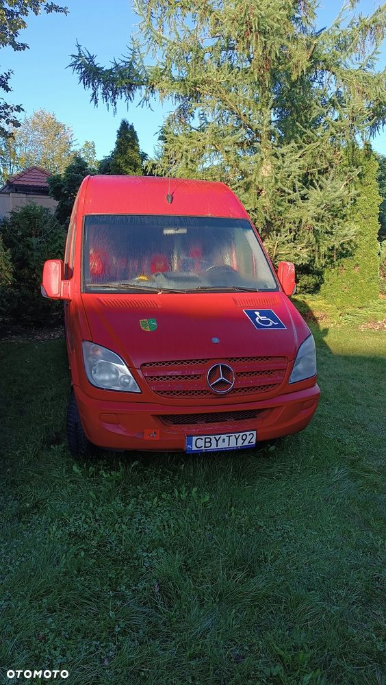 Mercedes-Benz Sprinter - 1