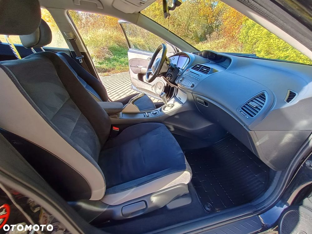 Honda Civic 1.4 Comfort - 33