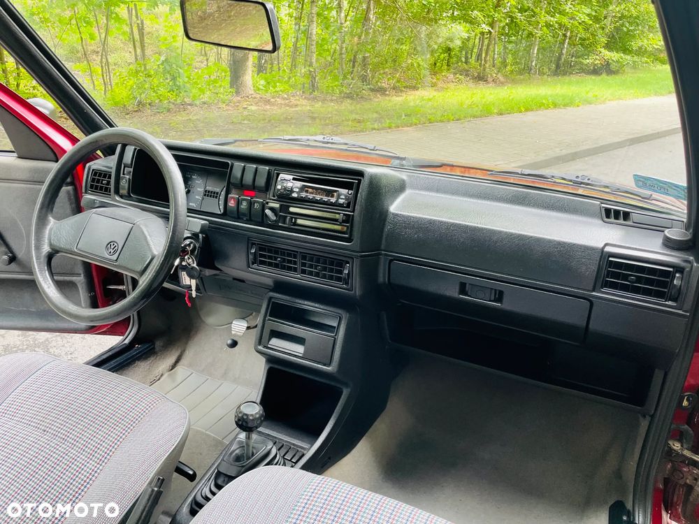 Volkswagen Golf 1.3 - 9