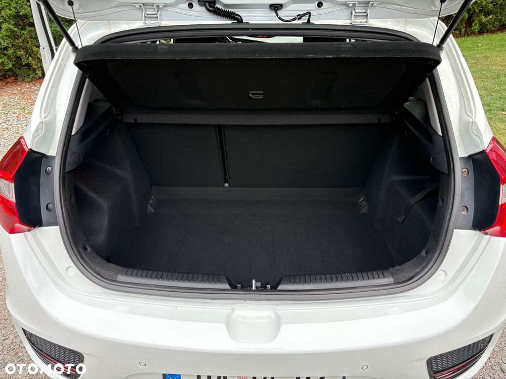 Kia Ceed 1.6 GDI L Business Line - 17