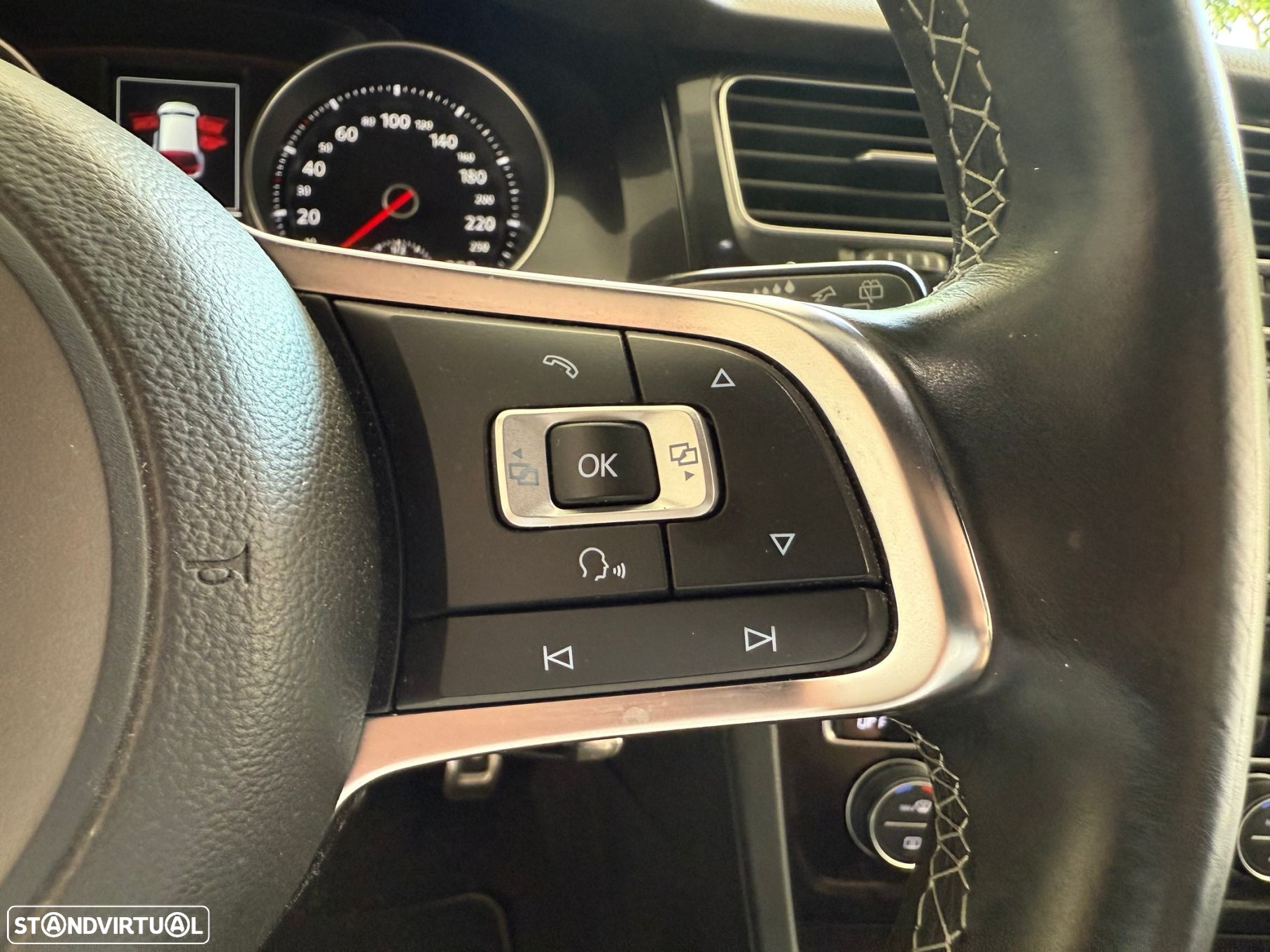 VW Golf 2.0 TDi GTD - 29