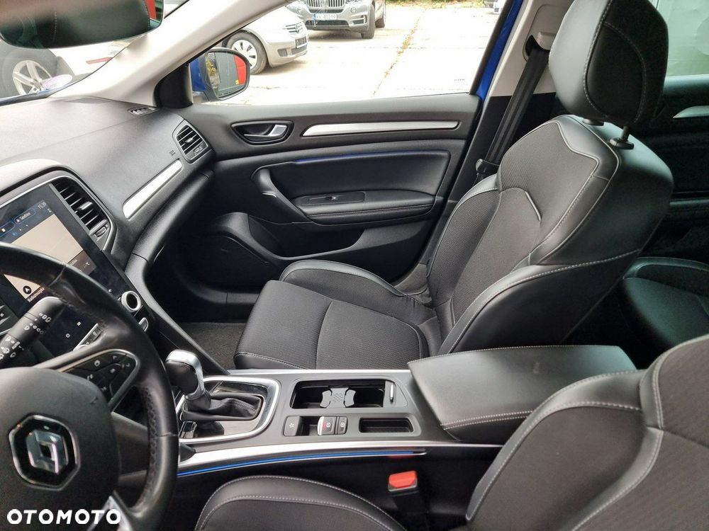 Renault Megane - 11