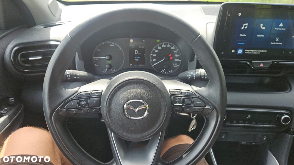 Mazda 2 Hybrid - 25