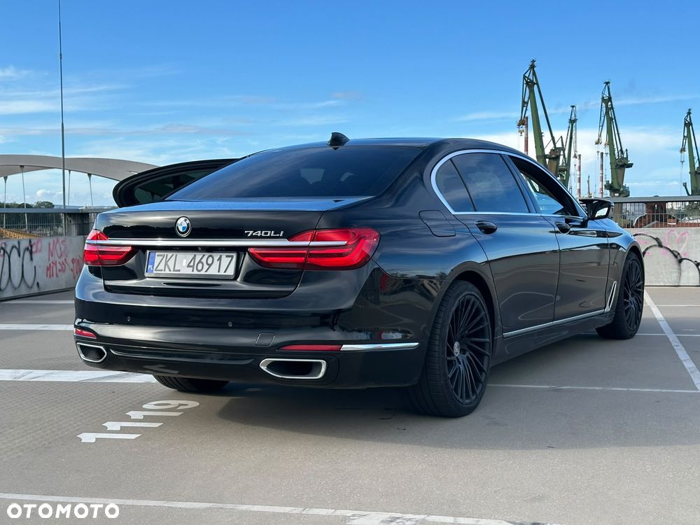 BMW Seria 7 740Li - 6