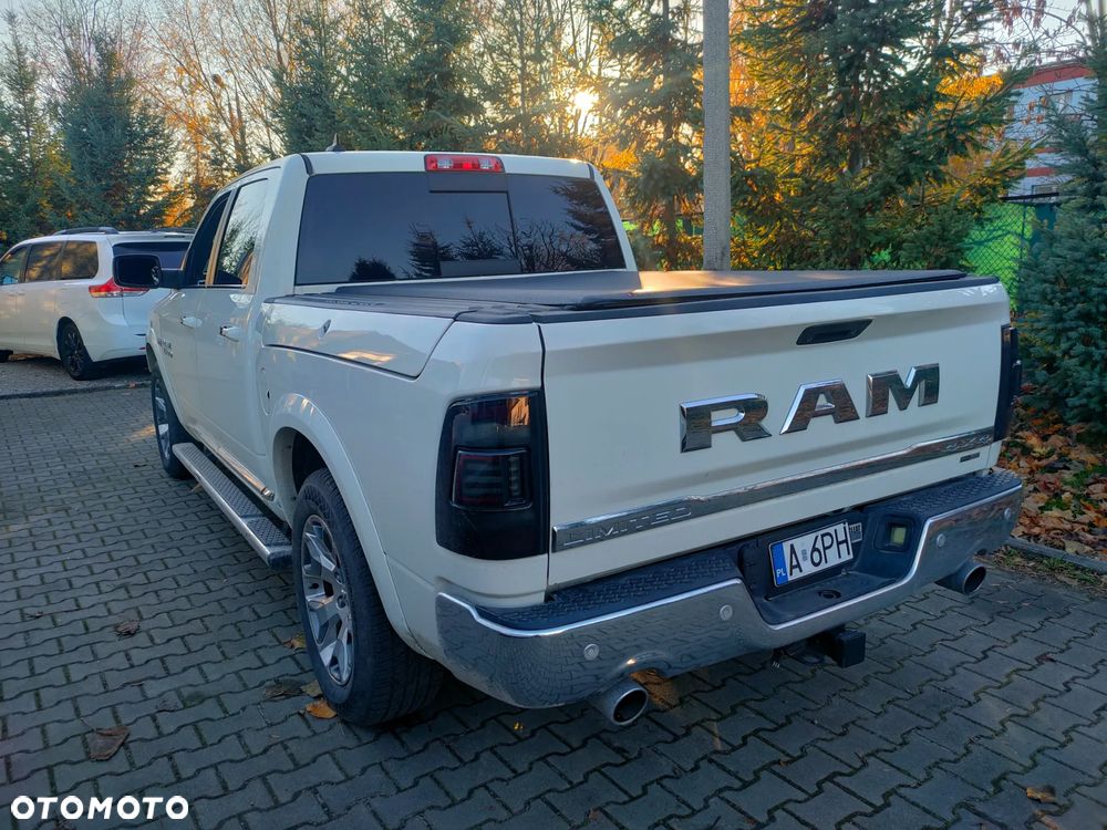 RAM 1500 Crew Cab Shortbed Limited - 9