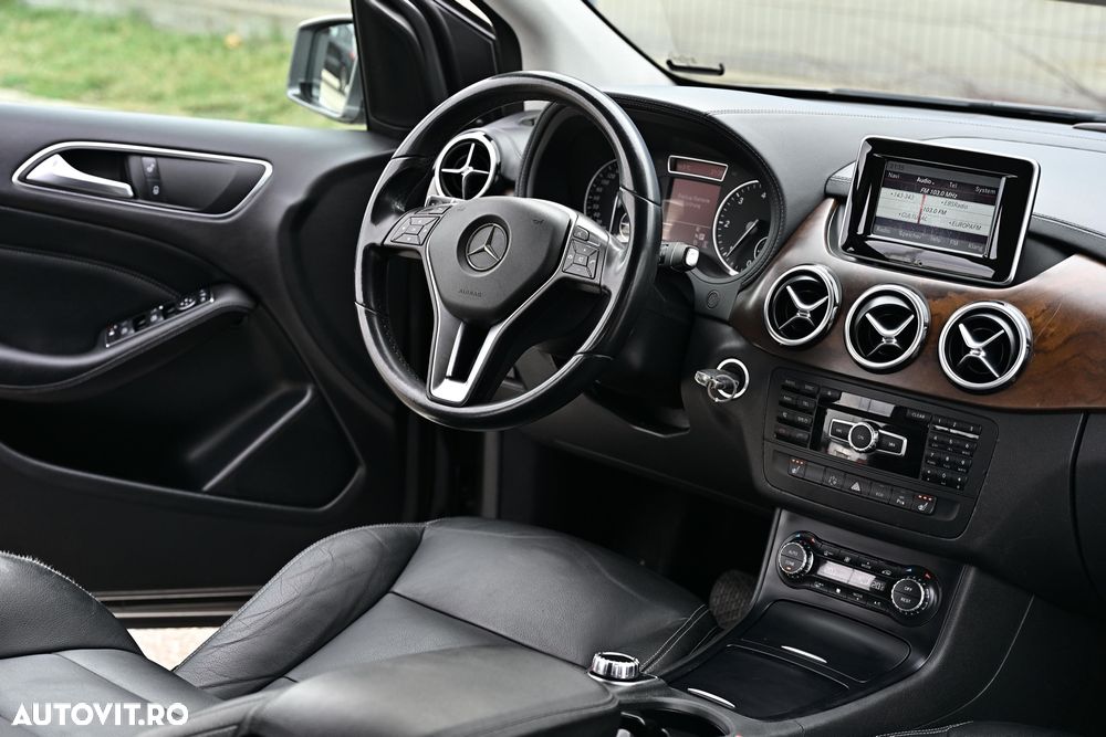 Mercedes-Benz B 200 - 14