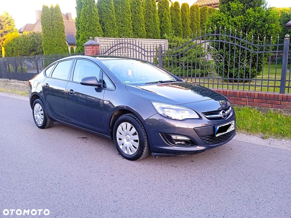 Opel Astra 1.4 T Executive EU6 - 21