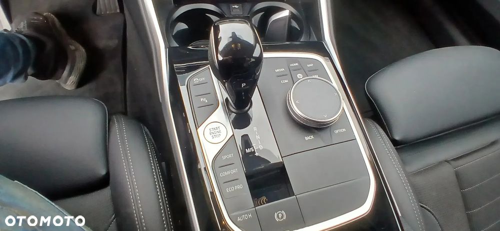 BMW Seria 3 320d Luxury Line - 19