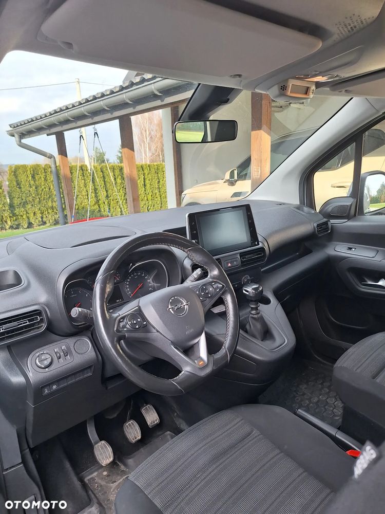 Opel Combo 1.2 Turbo Enjoy S&S - 6