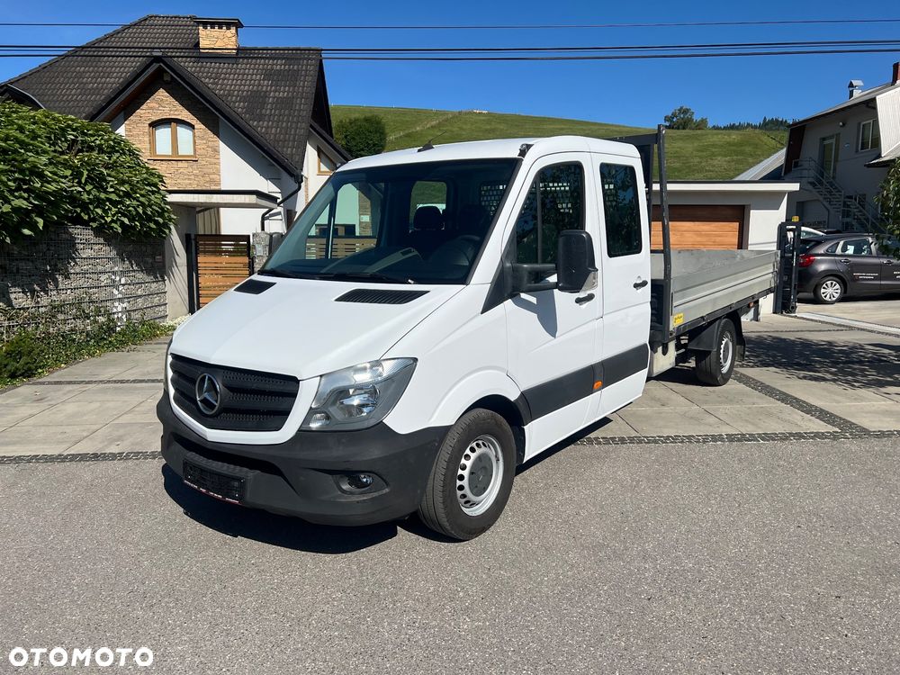 Mercedes-Benz Sprinter - 1
