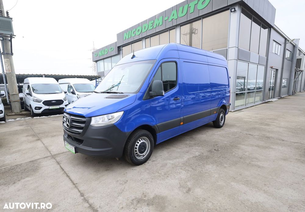 Mercedes-Benz Sprinter - 3