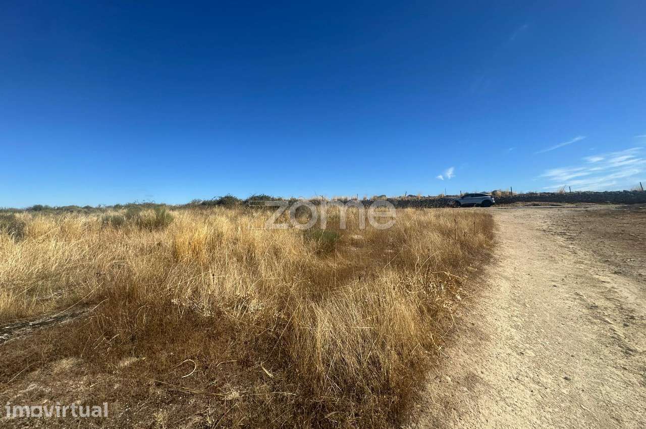 Terreno para Construção de 6.700 m² - Grande imagem: 3/12