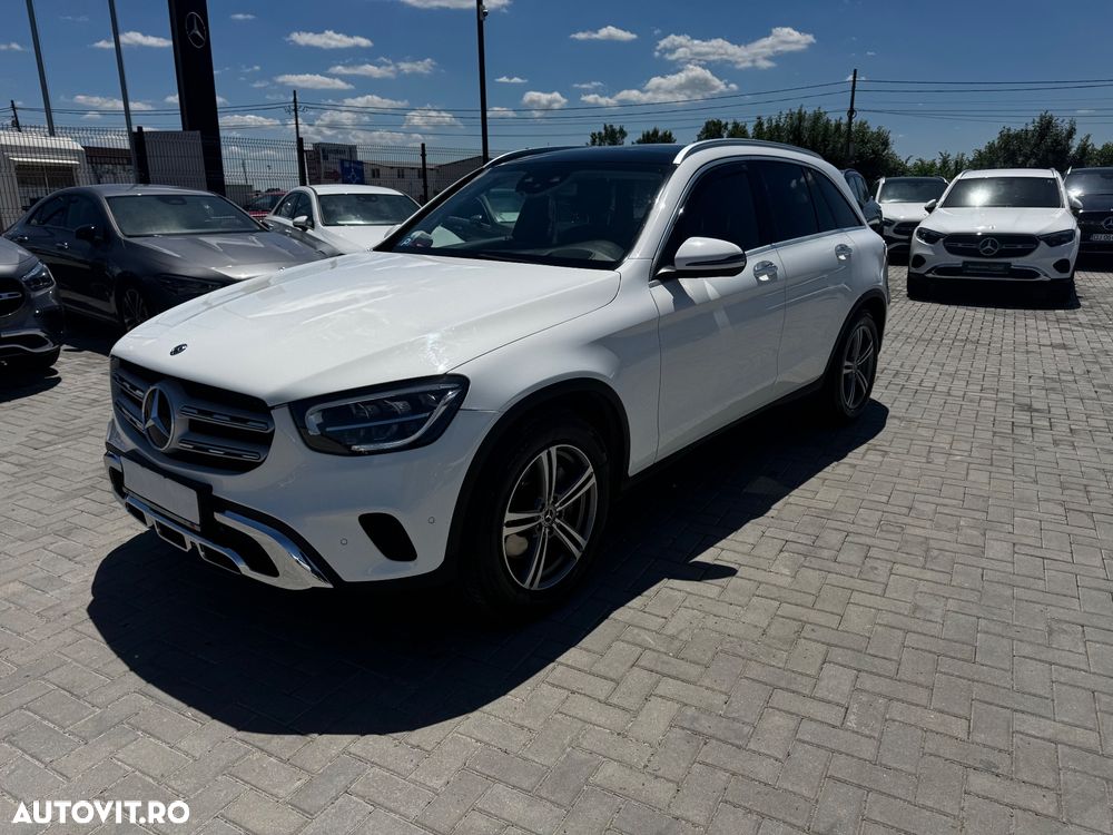 Mercedes-Benz GLC 220 d 4MATIC 9G-TRONIC AMG Line - 2