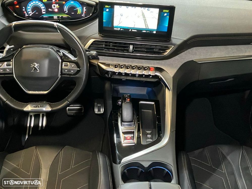 Peugeot 3008 1.6 Hybrid GT Pack e-EAT8 - 9