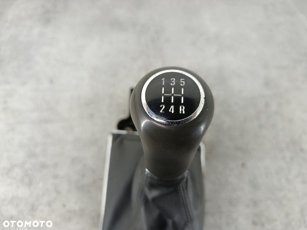 LEWAREK ZMIANY BIEGÓW OPEL ASTRA H 55350247DQ 1.7 CDTI - 3