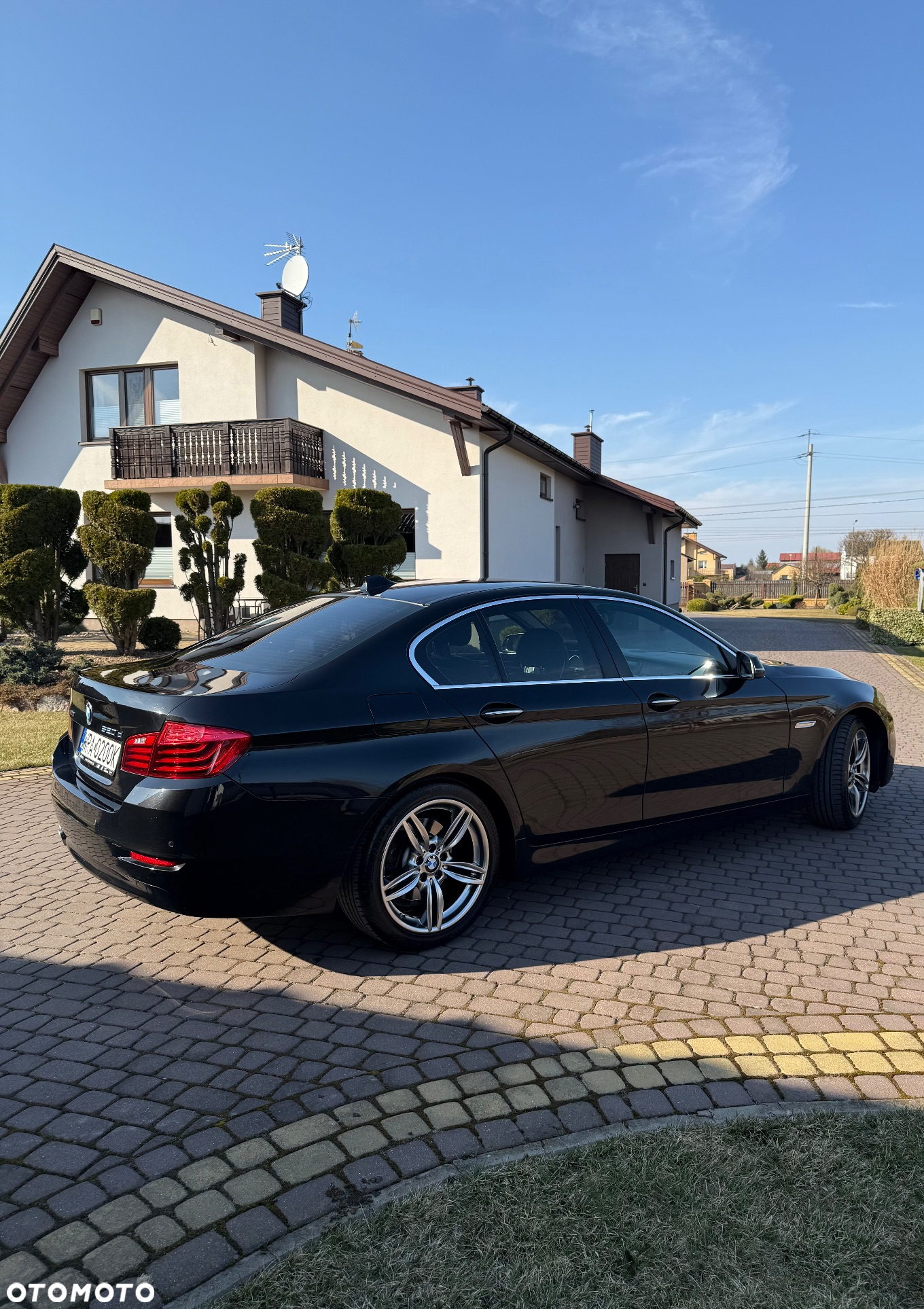 BMW Seria 5 520d xDrive - 2