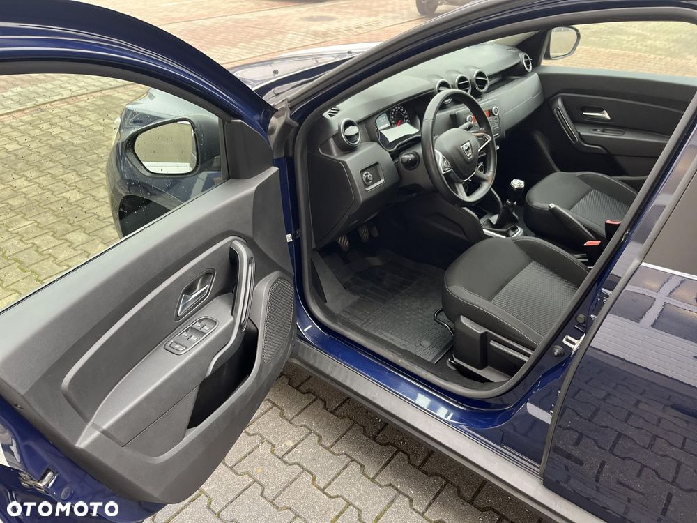 Dacia Duster 1.6 SCe Essential - 10