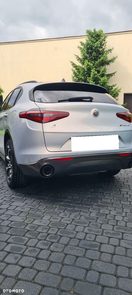 Alfa Romeo Stelvio 2.0 Turbo TI Q4 - 19