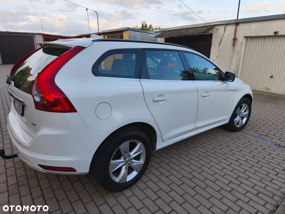 Volvo XC 60 D4 Drive-E Summum - 1