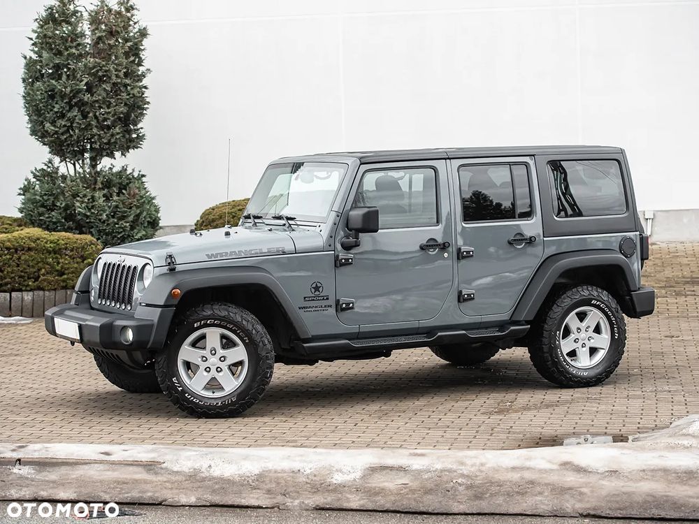 Jeep Wrangler - 7