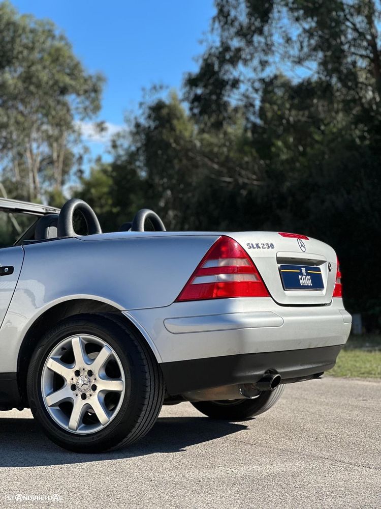 Mercedes-Benz SLK 230 - 12