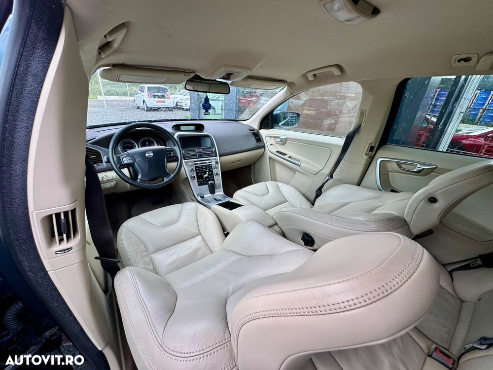 Volvo XC 60 D4 AWD Geartronic Summum - 12