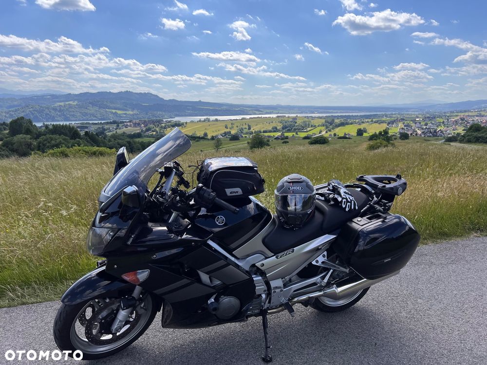 Yamaha FJR - 10