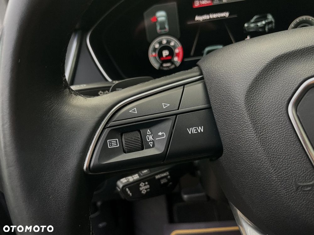 Audi Q5 40 TDI quattro S tronic design - 24