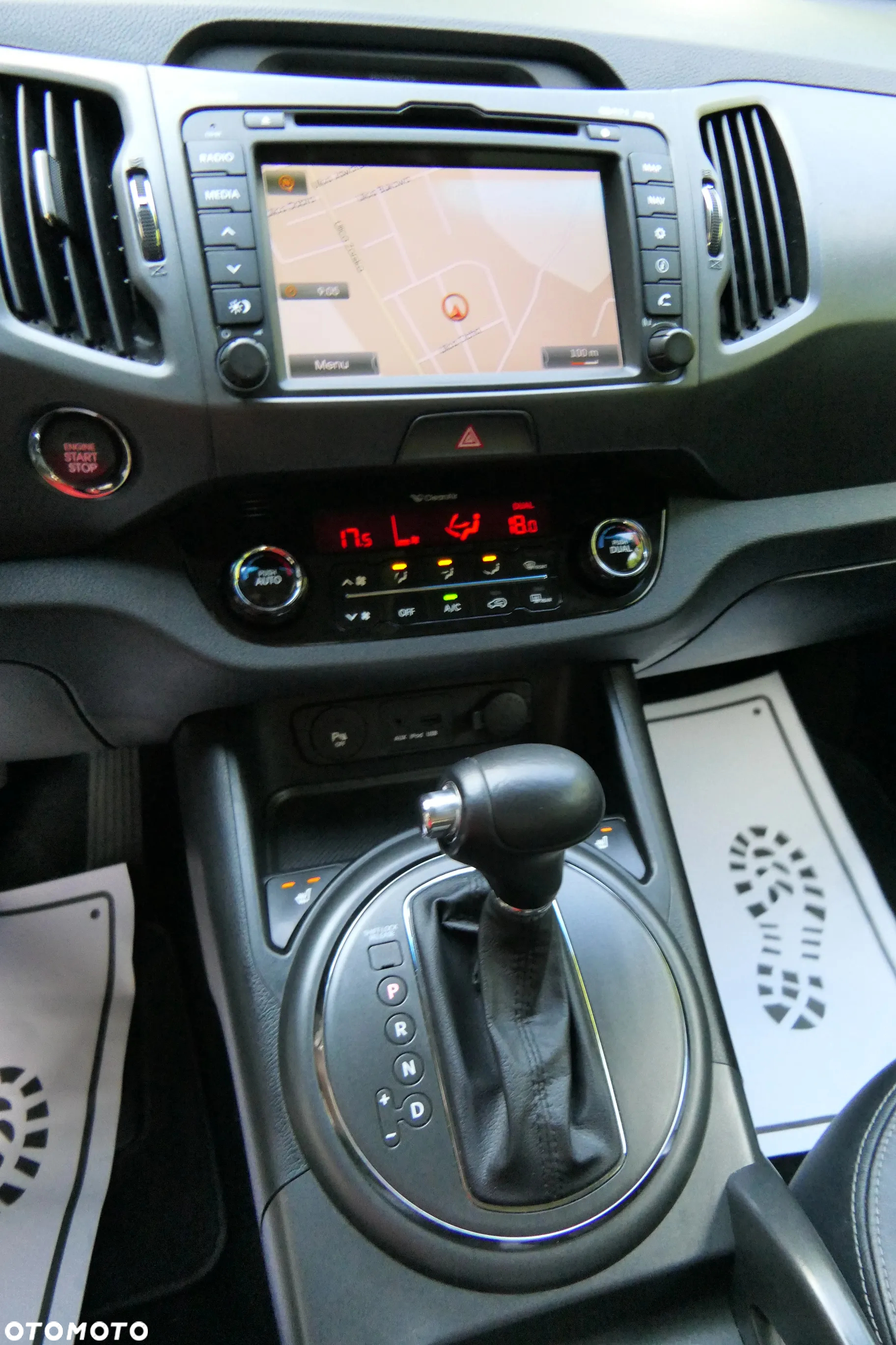 Kia Sportage 2.0 CVVT 2WD Automatik Vision - 25