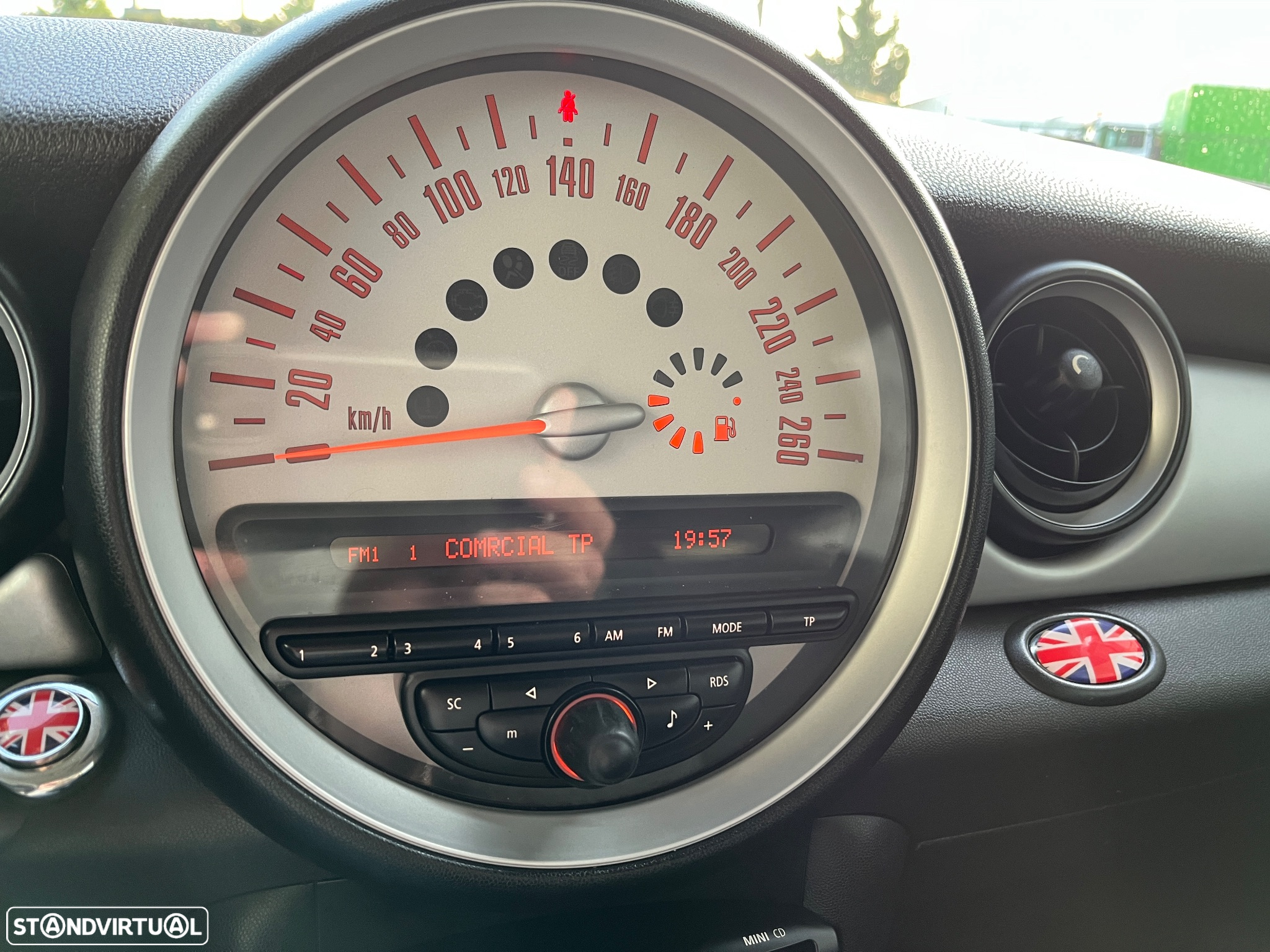 MINI 3 Portas One D - 9