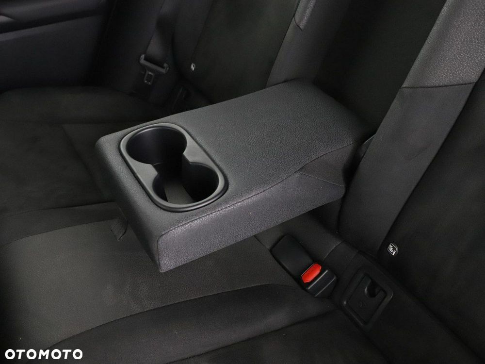 Lexus UX 250h GPF Business 2WD - 36