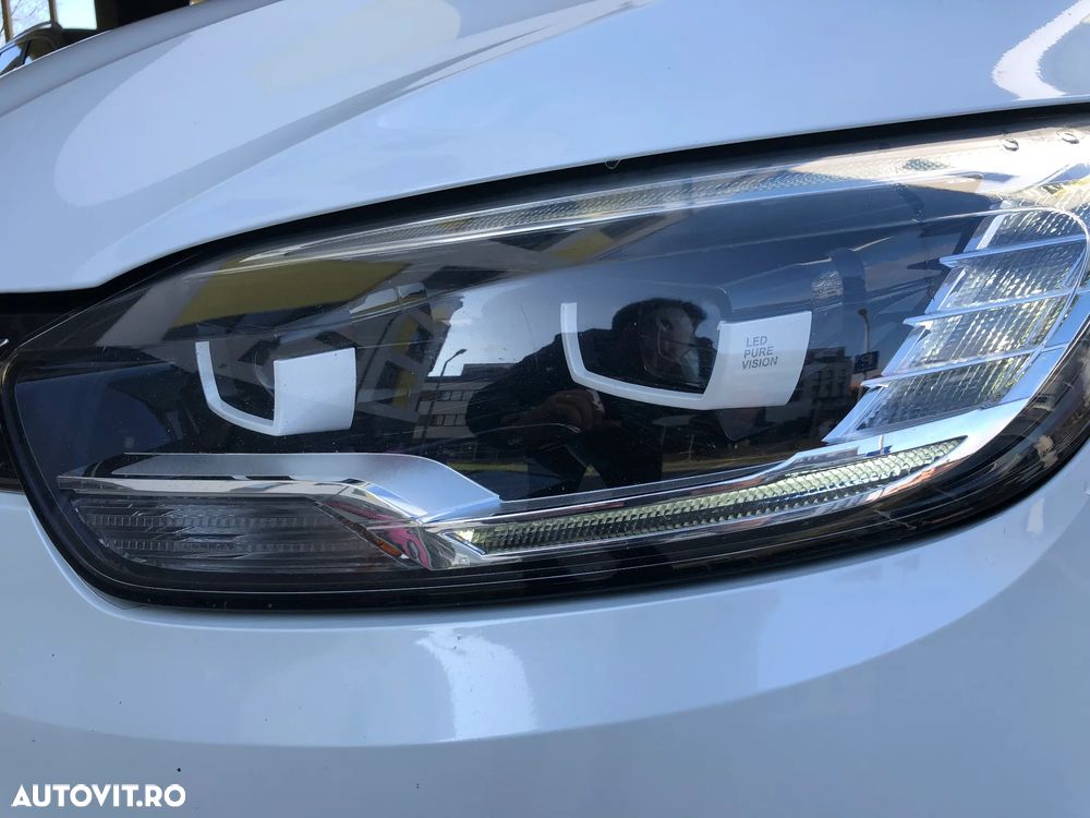 Renault Scenic ENERGY dCi 130 INITIALE PARIS - 21