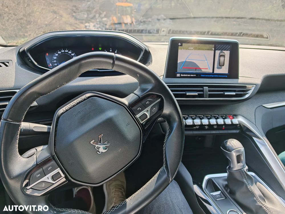 Peugeot 3008 PureTech 130 Style - 4