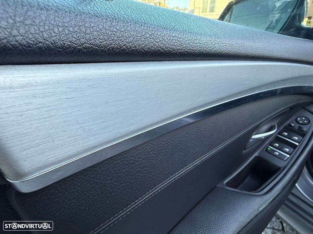 BMW 535 d Auto - 29