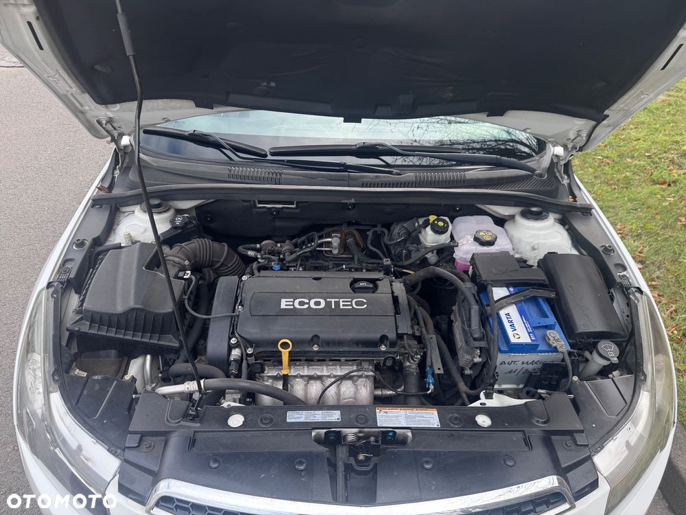 Chevrolet Cruze 1.6 - 15
