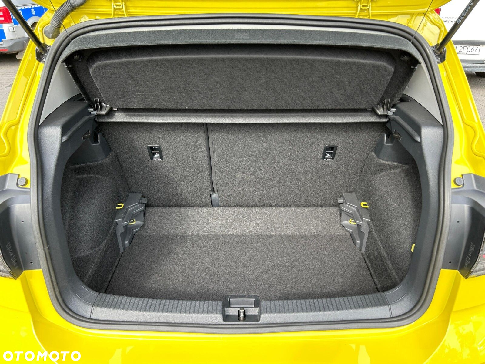 Volkswagen T-Cross - 10