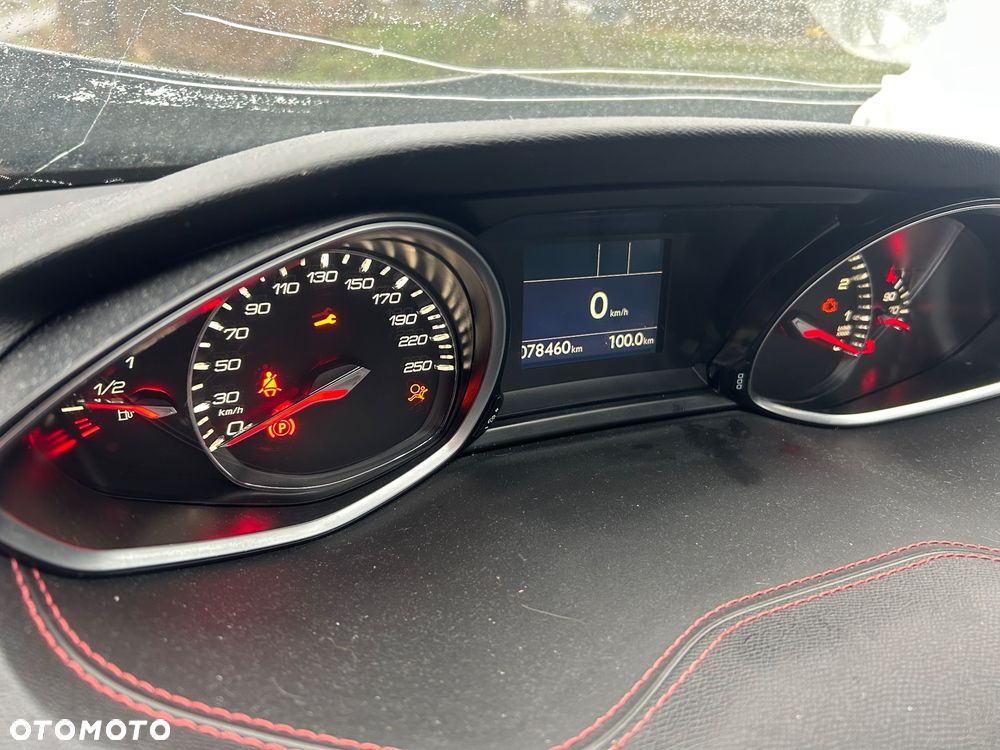 Peugeot 308 - 15