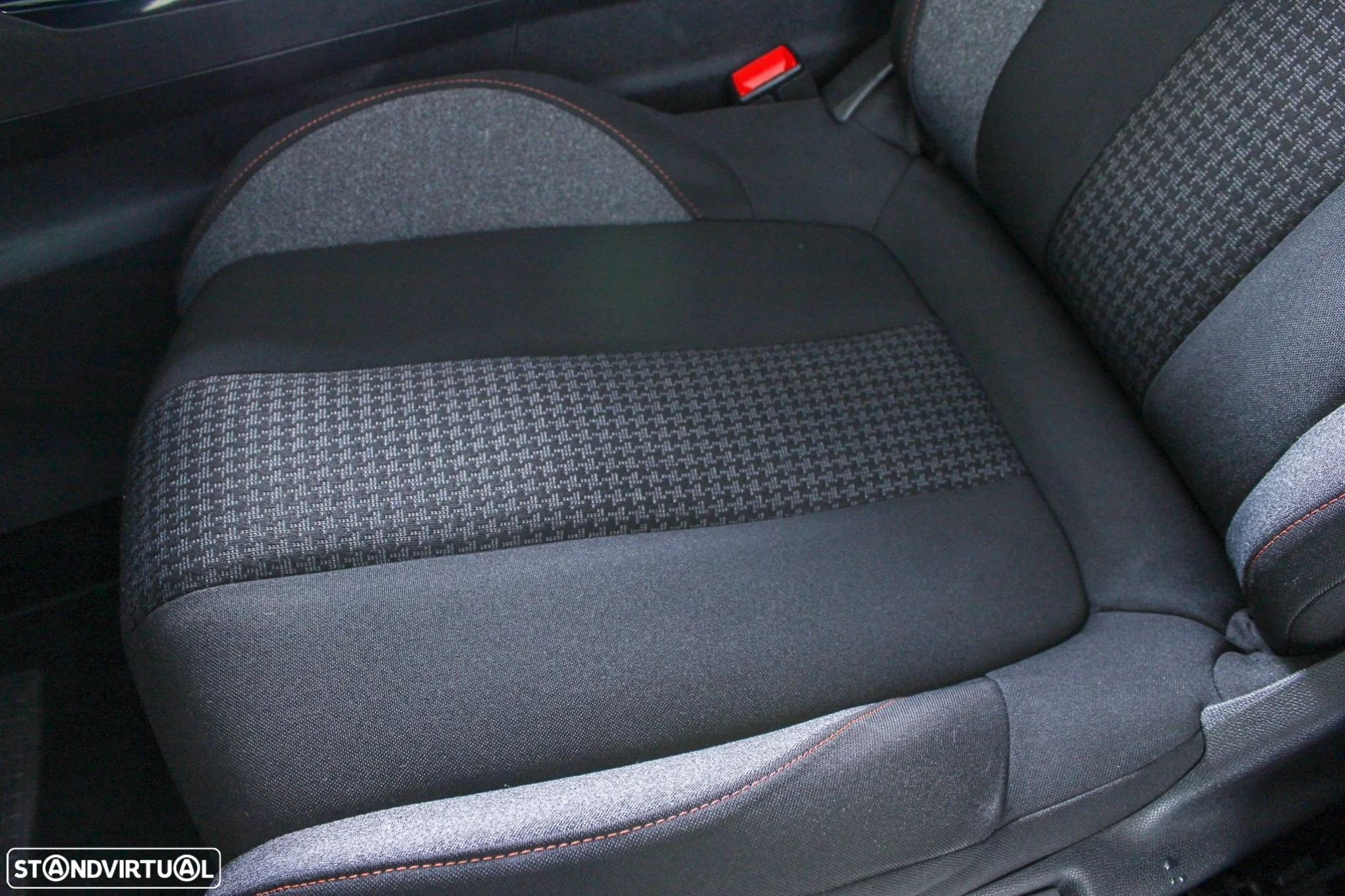 Peugeot 3008 PureTech 130 Stop & Start GPF EAT8 Active - 16