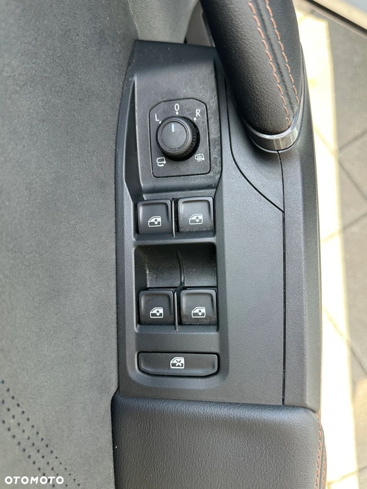 Cupra Formentor 1.5 eTSI mHEV DSG - 16