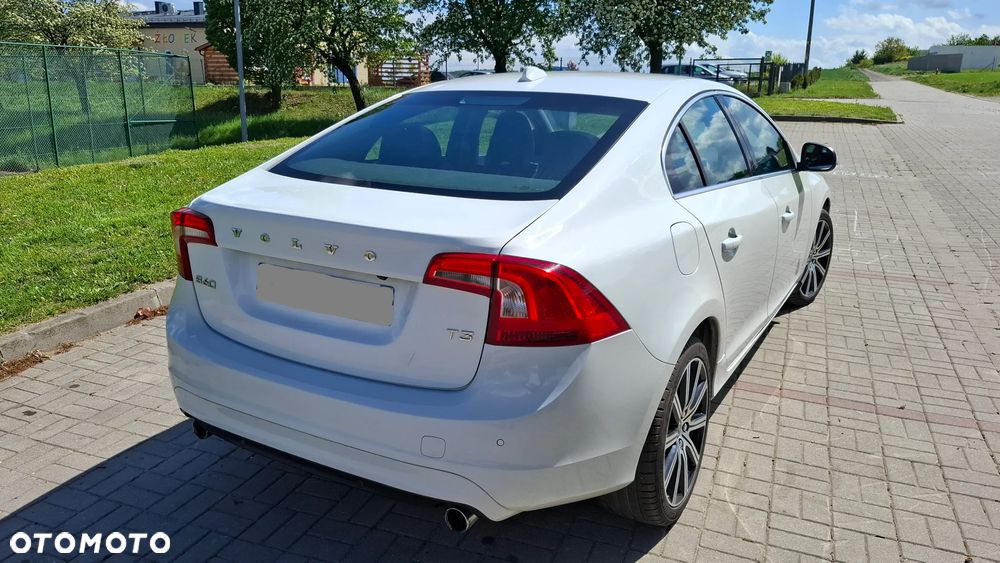 Volvo S60 T3 Summum - 3