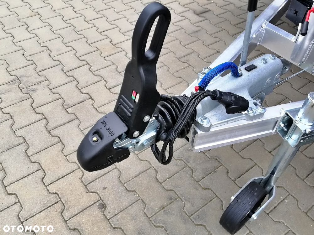 Besttrailers Silverstone - 15