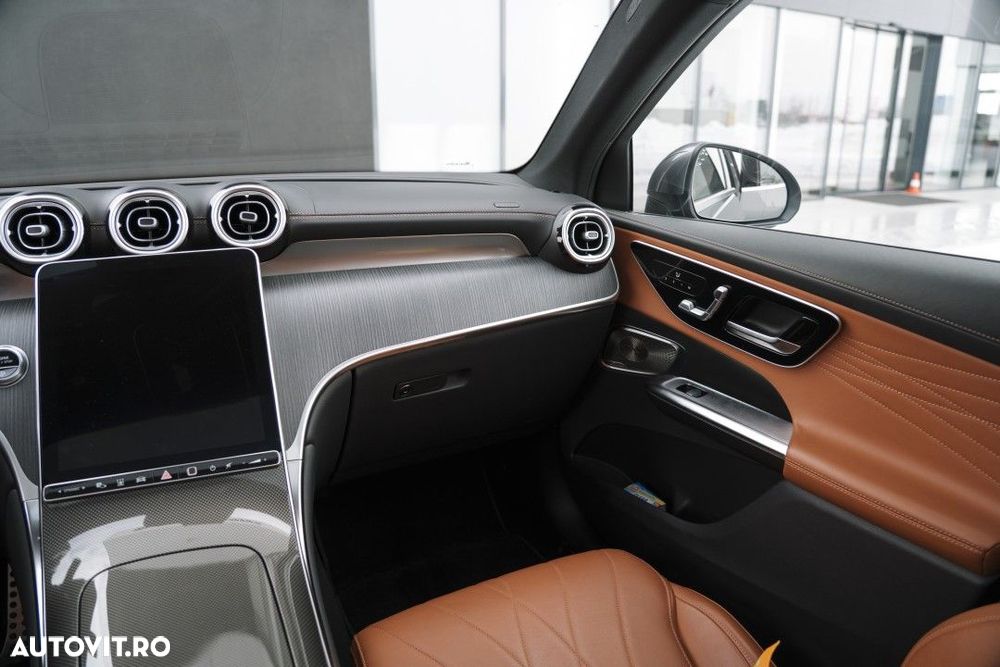 Mercedes-Benz GLC - 27